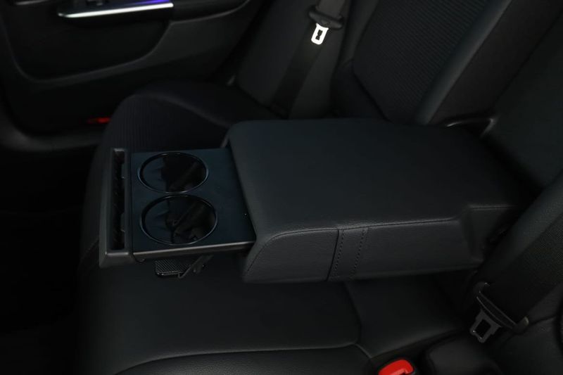 Mercedes C300 bild 38