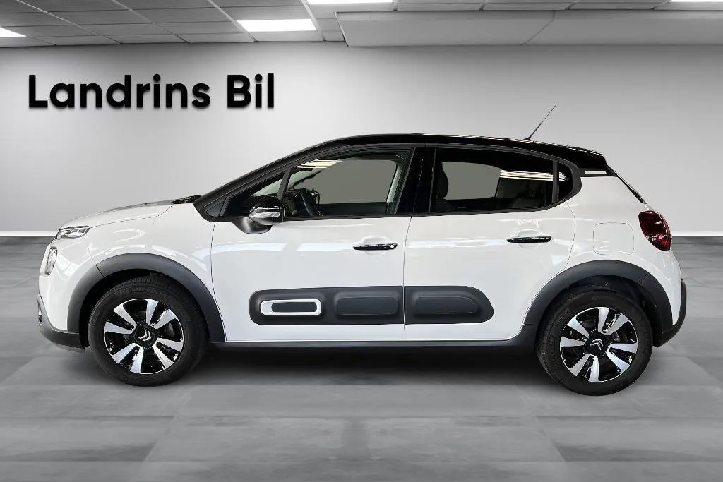 Vehicle image 3