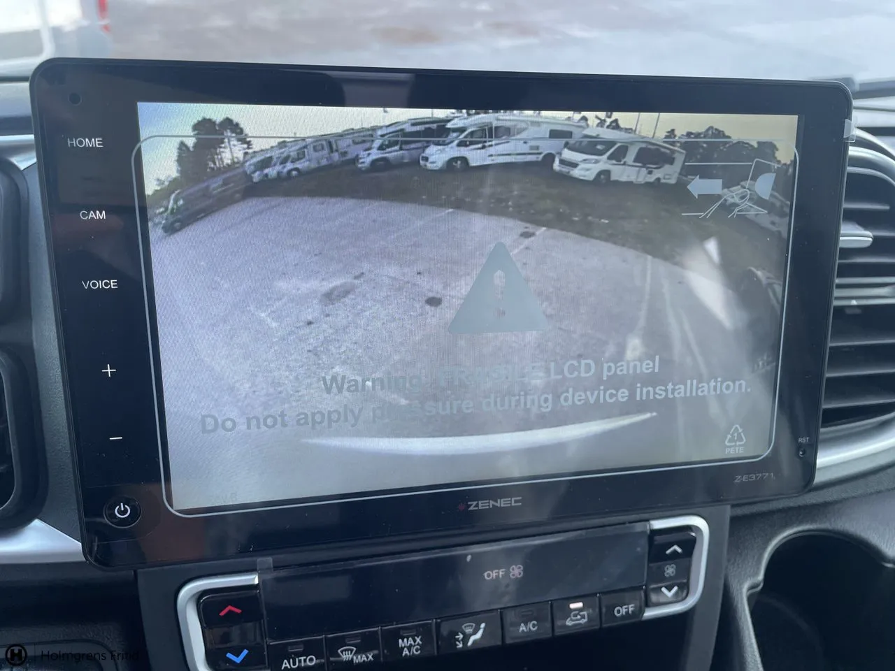 Vehicle image 20