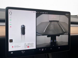 Tesla Model 3 bild 16