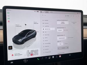 Tesla Model 3 bild 20