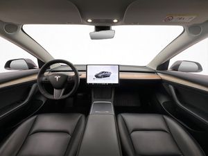 Tesla Model 3 bild 14