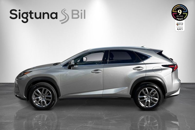 Lexus NX bild 8