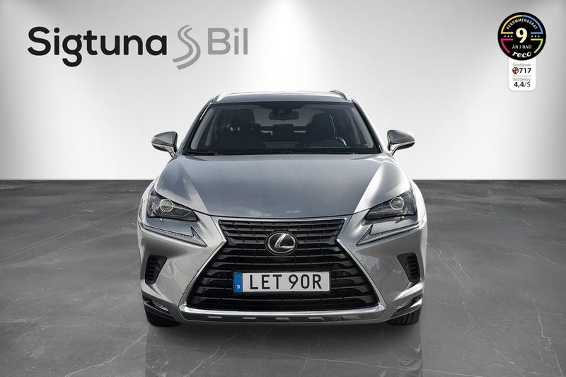 Lexus NX bild 2