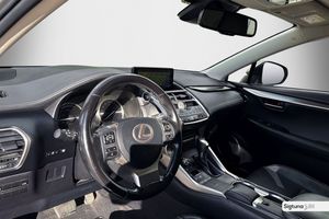 Lexus NX bild 11