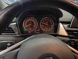 BMW 218 bild 22