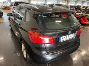 BMW 218 bild 8