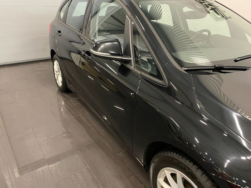 BMW 218 bild 9