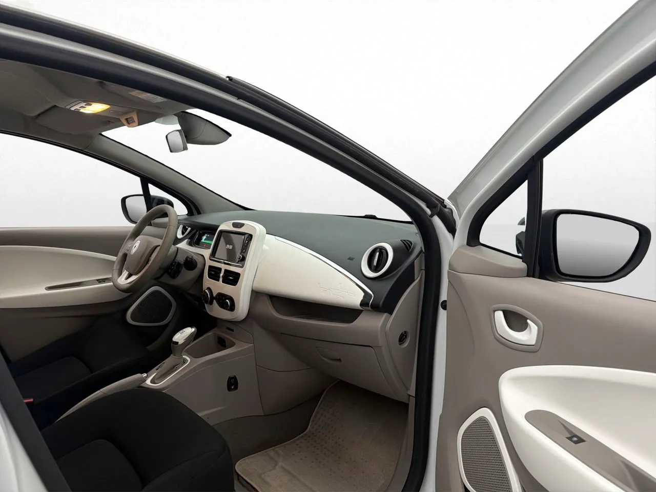 Vehicle image 21