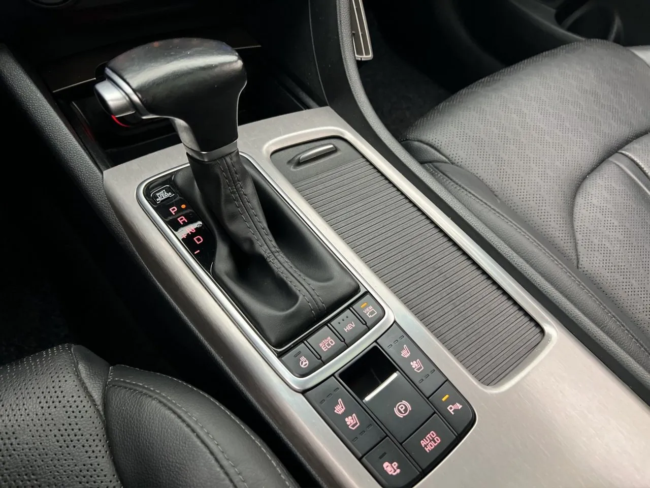 Vehicle image 29