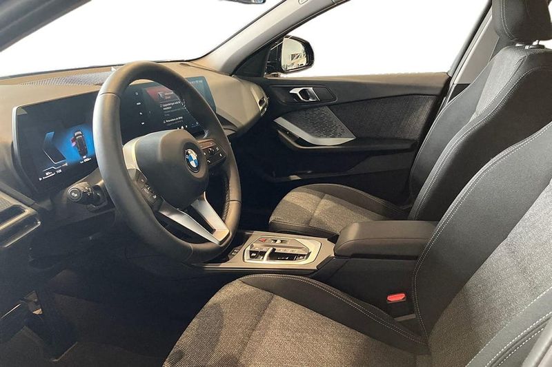 BMW 120 bild 12