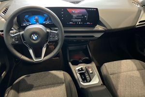 BMW 120 bild 8