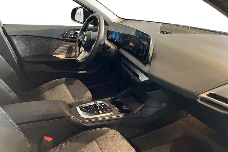 BMW 120 bild 6