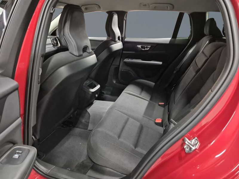 Volvo V60 bild 8