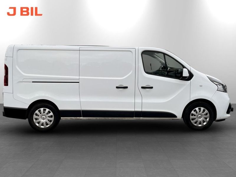 Nissan NV300 bild 4