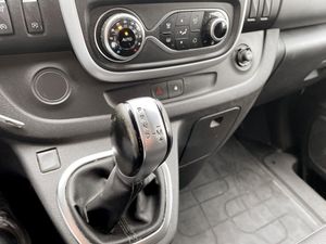 Nissan NV300 bild 18
