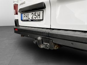 Nissan NV300 bild 6