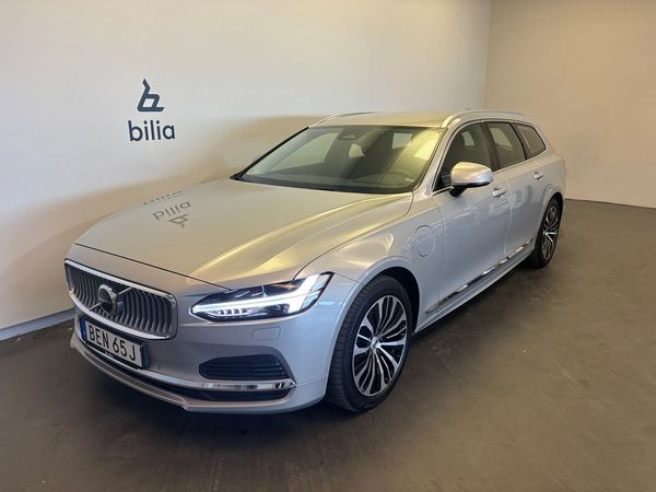 Volvo V90 Recharge T6 Core Edition / Keyless / Dragkrok / BLIS / Backkamera / - 2024
