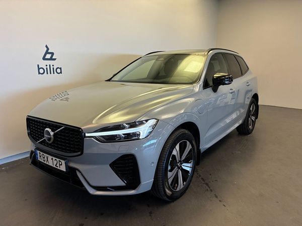 Volvo XC60 T6 Plus Dark Nordic Edition / Dragkrok / Keyless / 360 Kamera / Harman/Kardon / - 2025
