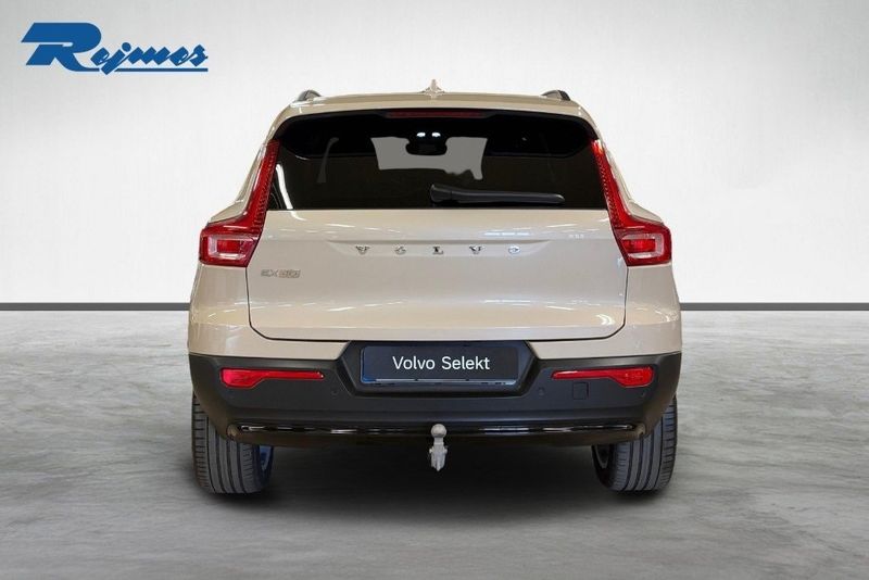 Volvo EX40 bild 3