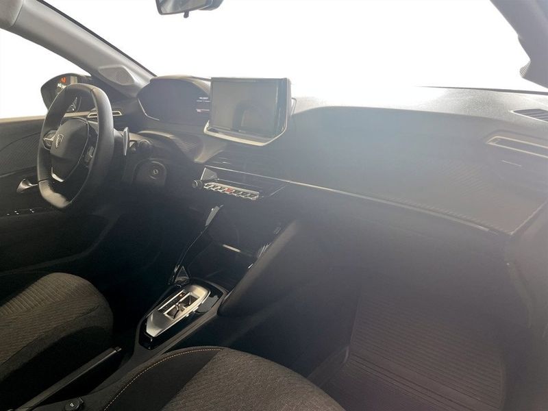 Peugeot 208 bild 13