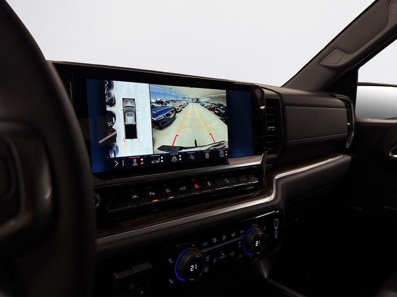 Chevrolet Silverado bild 17