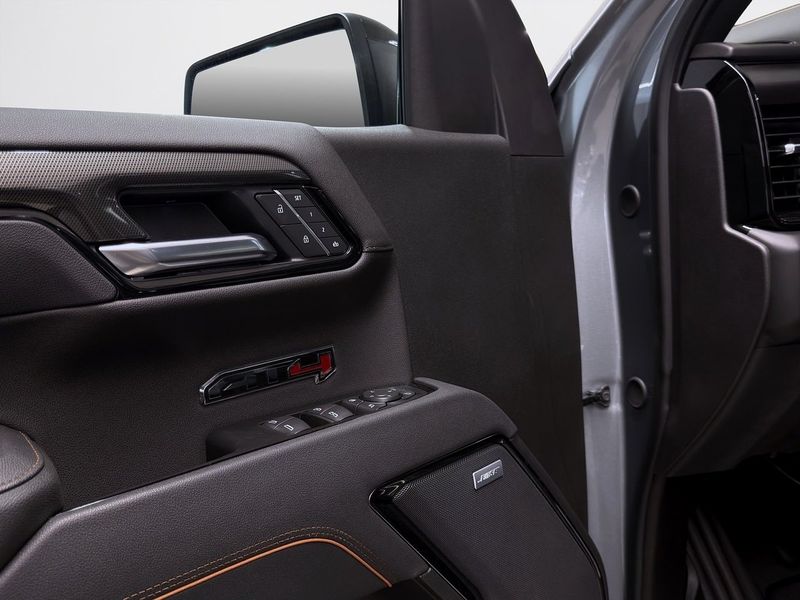 GMC Sierra bild 15