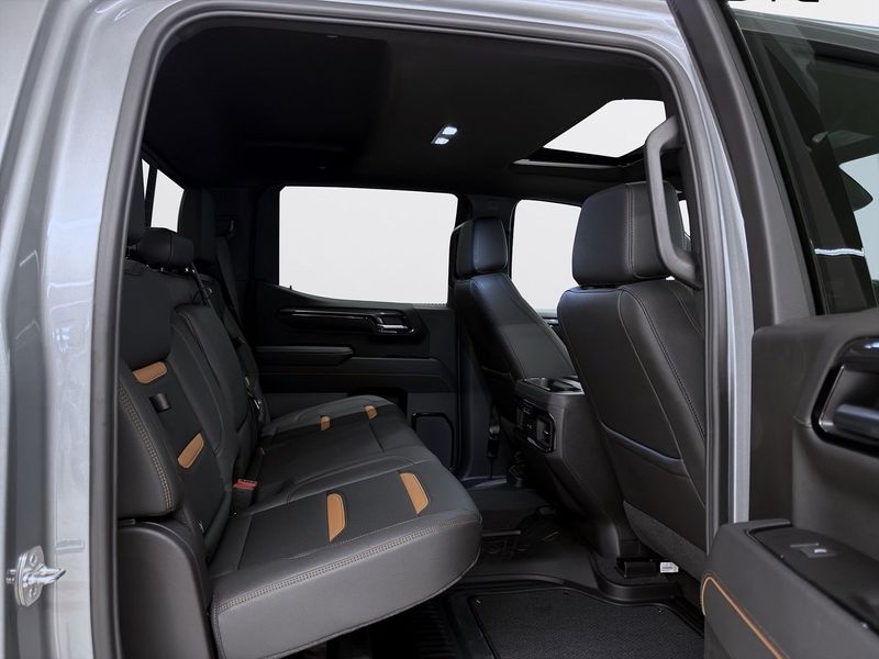 GMC Sierra bild 11