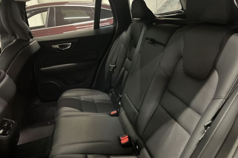 Volvo V60 bild 8