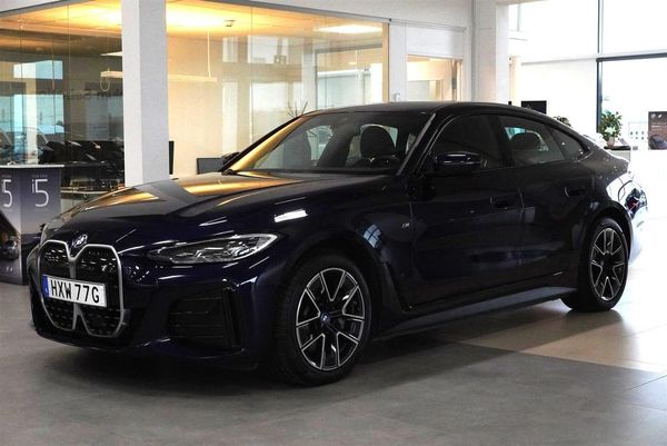 BMW i4 eDrive40 Gran Coupé Msport Elstolar Aktiv Farhållare 36 - 2023