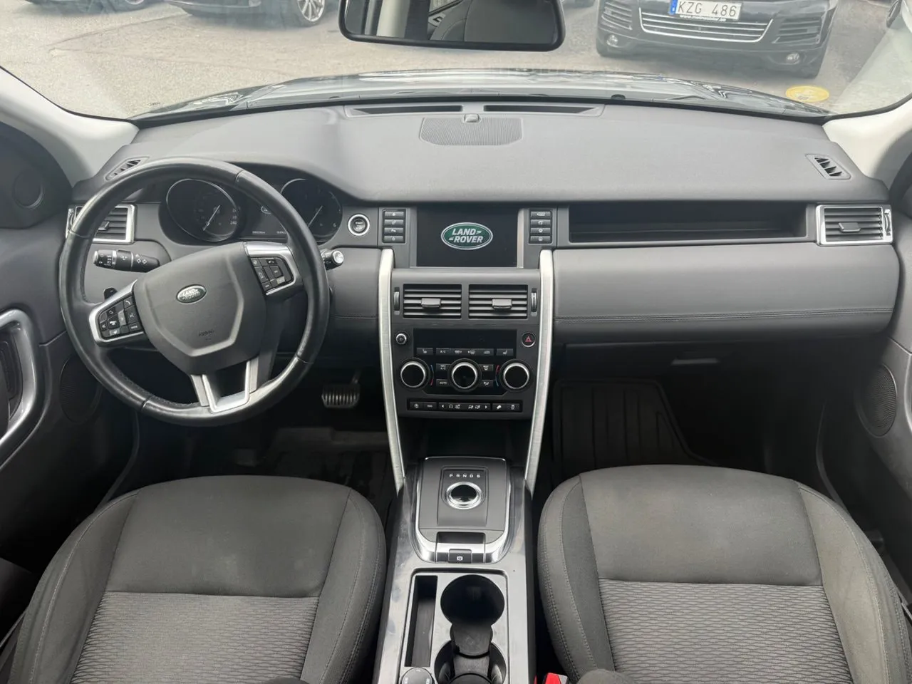 Vehicle image 8