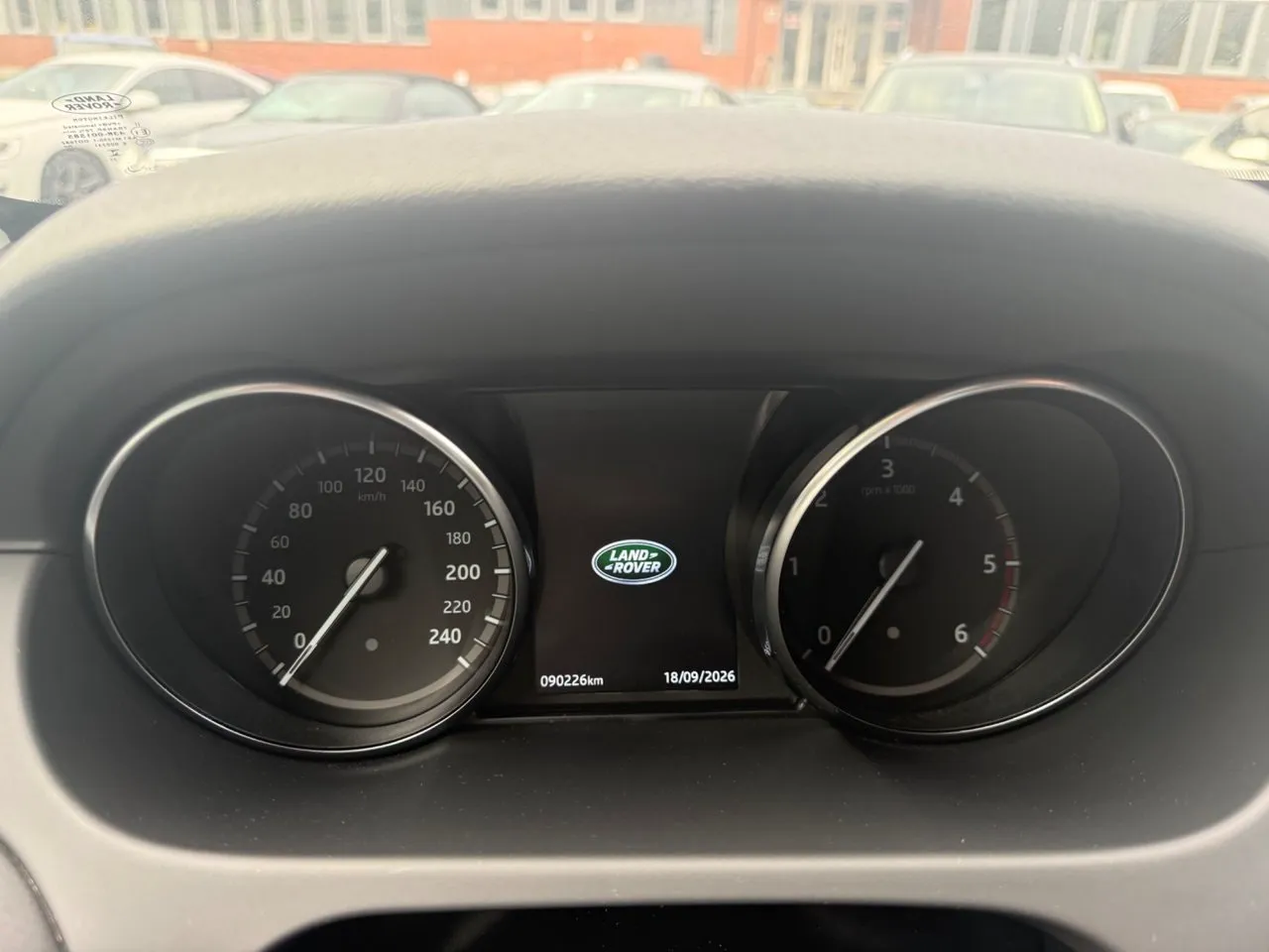 Vehicle image 18