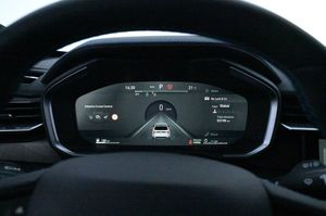 Lynk & Co 01 bild 8