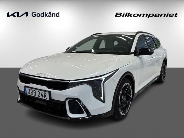Kia K4 SW 1.6 180hk GT-Line Vinterhjul Godkänd - 2026
