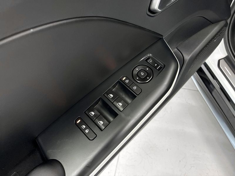 Kia K4 bild 23