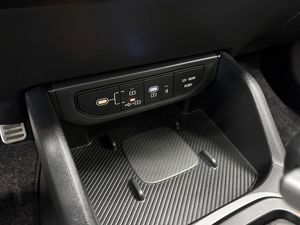 Kia K4 bild 19