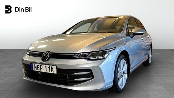 Volkswagen Golf LIFE 1,5 ETSI 150 HK DSG7 - 2026