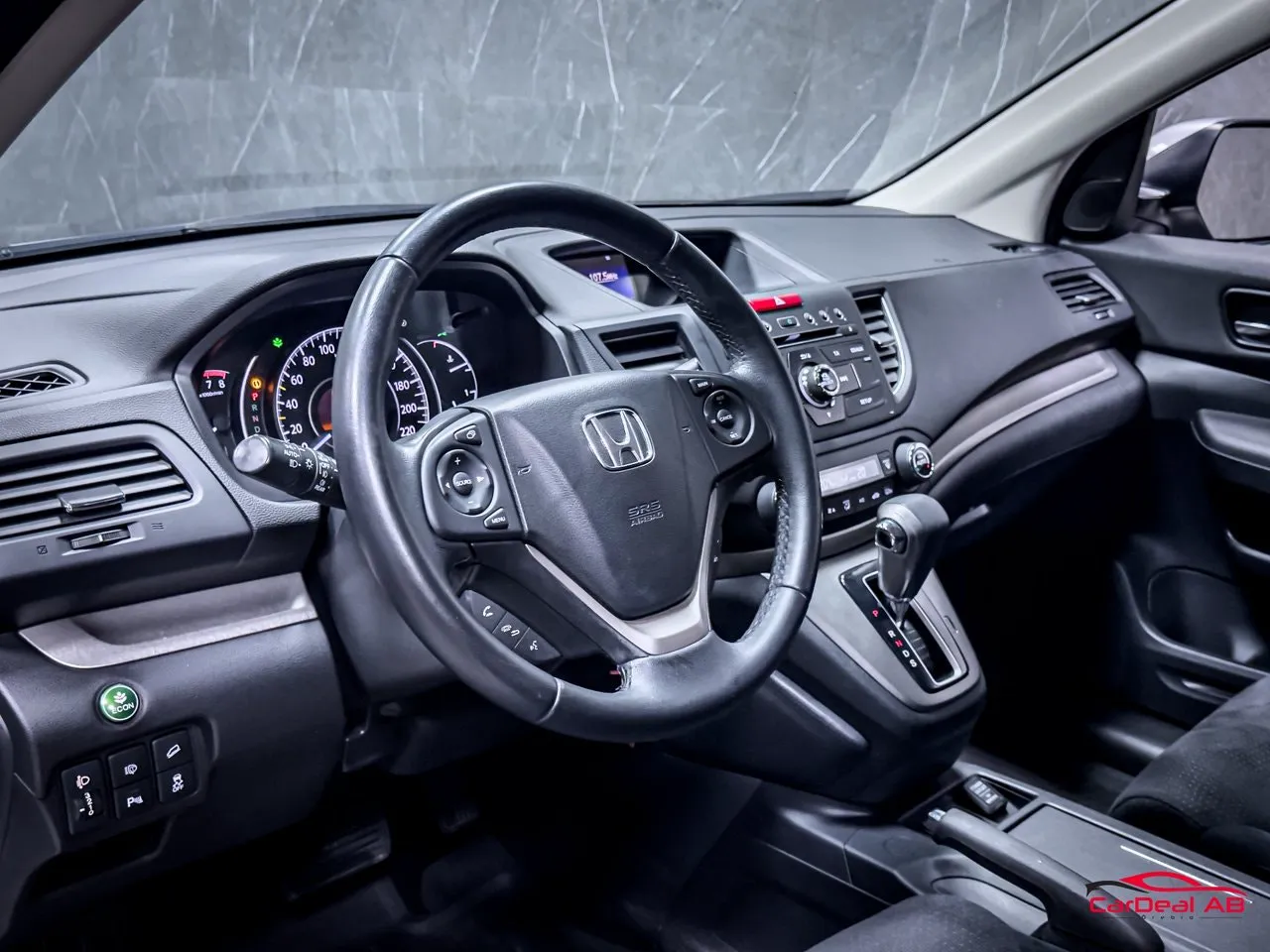 Vehicle image 14