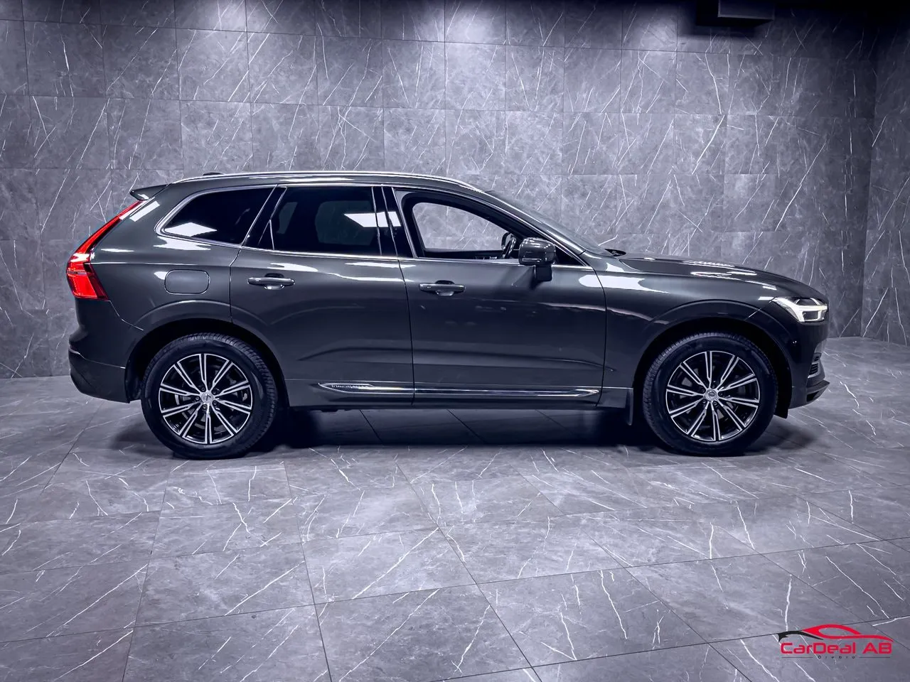 Vehicle image 7