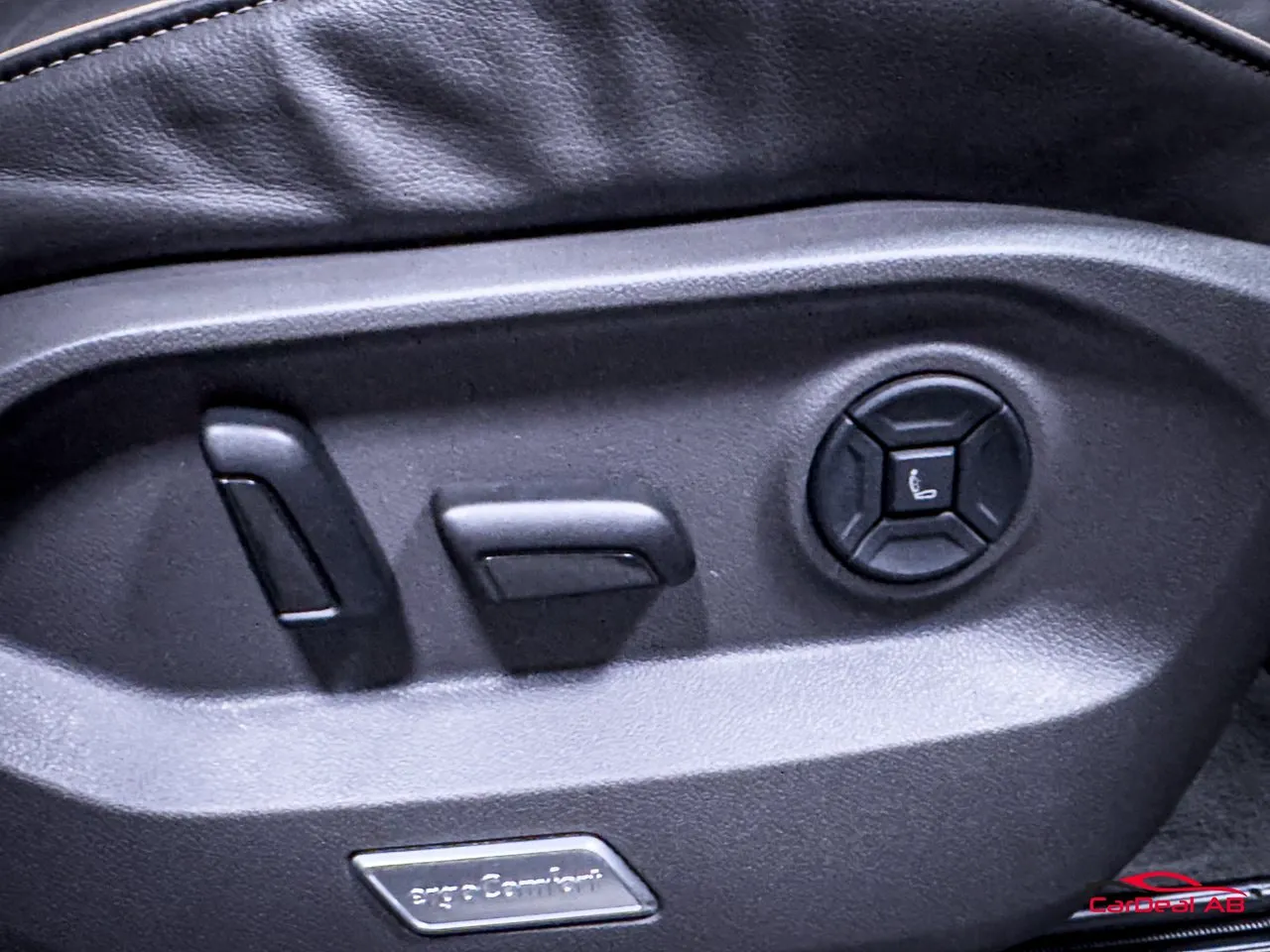 Vehicle image 36