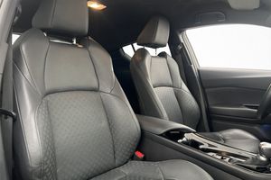Toyota C-HR bild 24