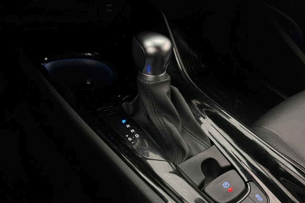 Vehicle image 21