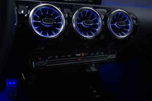Mercedes CLA200 bild 20