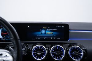Mercedes CLA200 bild 25
