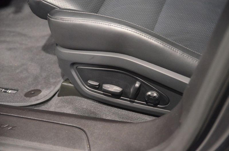 Porsche Taycan bild 18