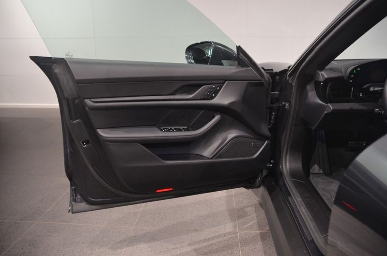 Porsche Taycan bild 9