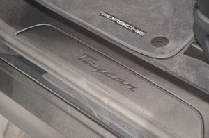 Porsche Taycan bild 19