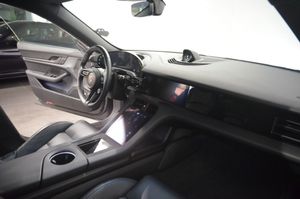Porsche Taycan bild 14