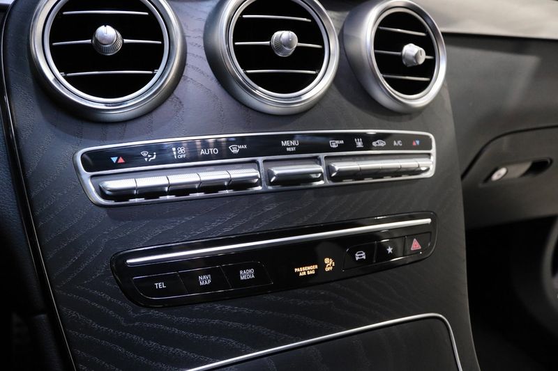 Mercedes GLC300 bild 21