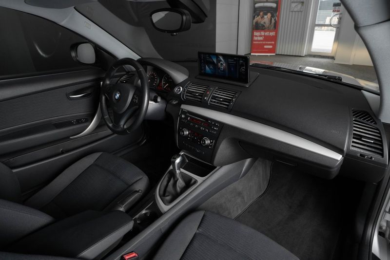 BMW 116 bild 7
